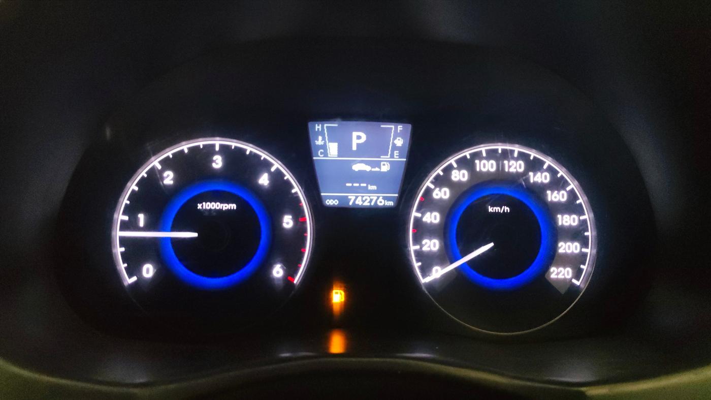 2014 Hyundai Verna FLUIDIC 1.6 CRDI SX OPT AT, Diesel, Automatic, 74,245 km, Odometer Image
