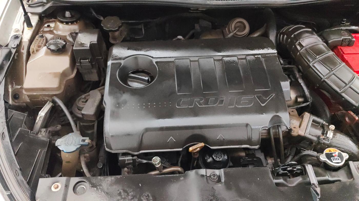 2014 Hyundai Verna FLUIDIC 1.6 CRDI SX OPT AT, Diesel, Automatic, 74,245 km, Engine View - Right