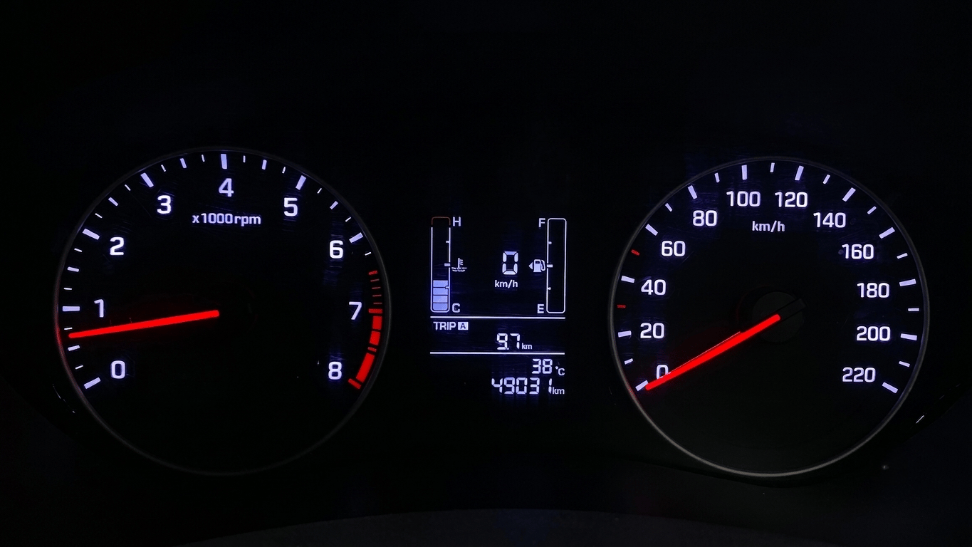 2020 Hyundai Elite i20 SPORTZ PLUS 1.2, Petrol, Manual, 49,027 km, Odometer Image