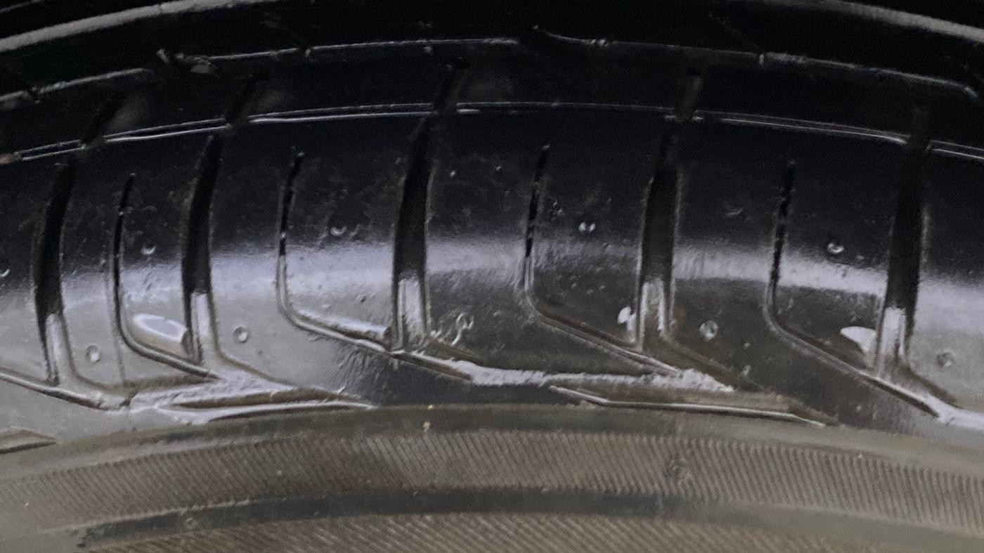 2022 Tata NEXON XM PETROL, Petrol, Manual, 24,237 km, Right Rear Tyre Tread
