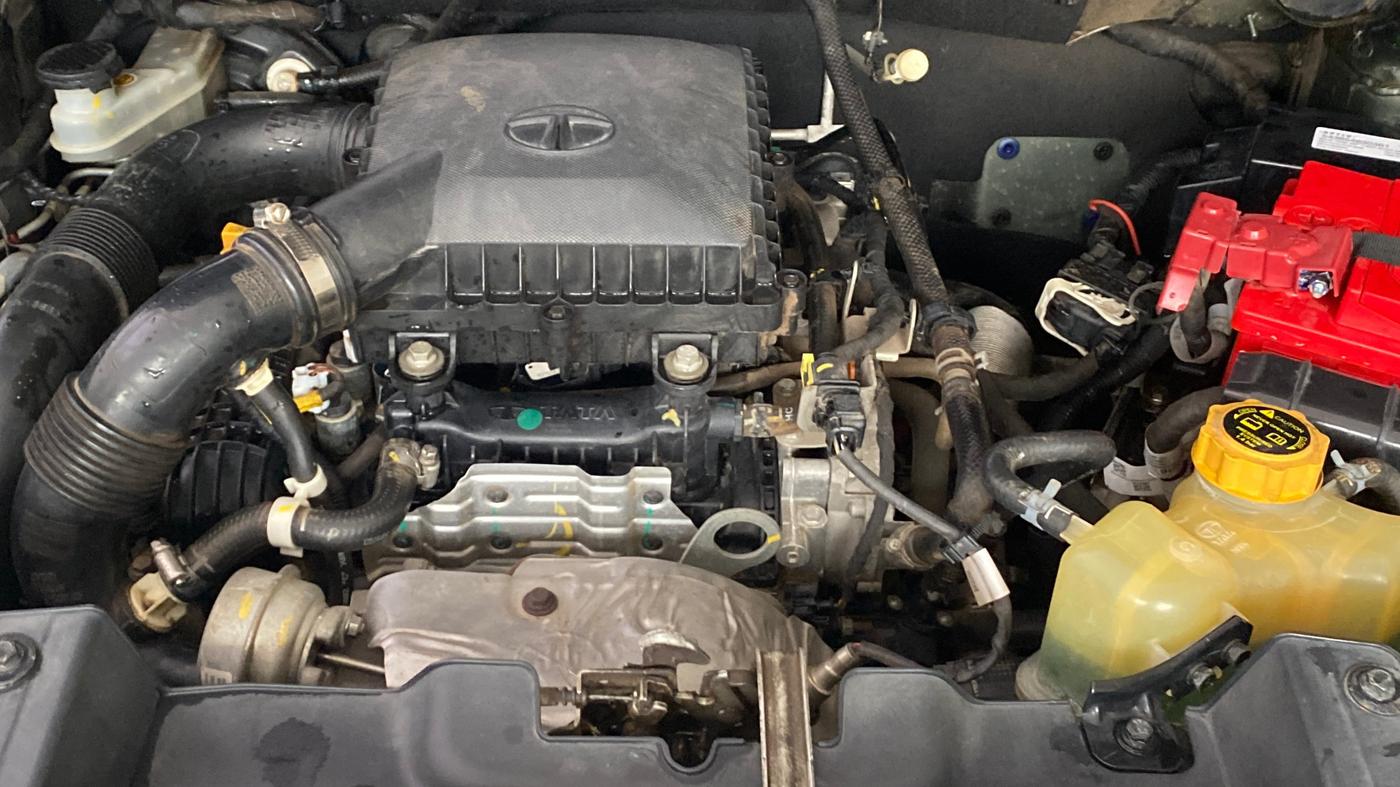 2022 Tata NEXON XM PETROL, Petrol, Manual, 24,237 km, Engine View