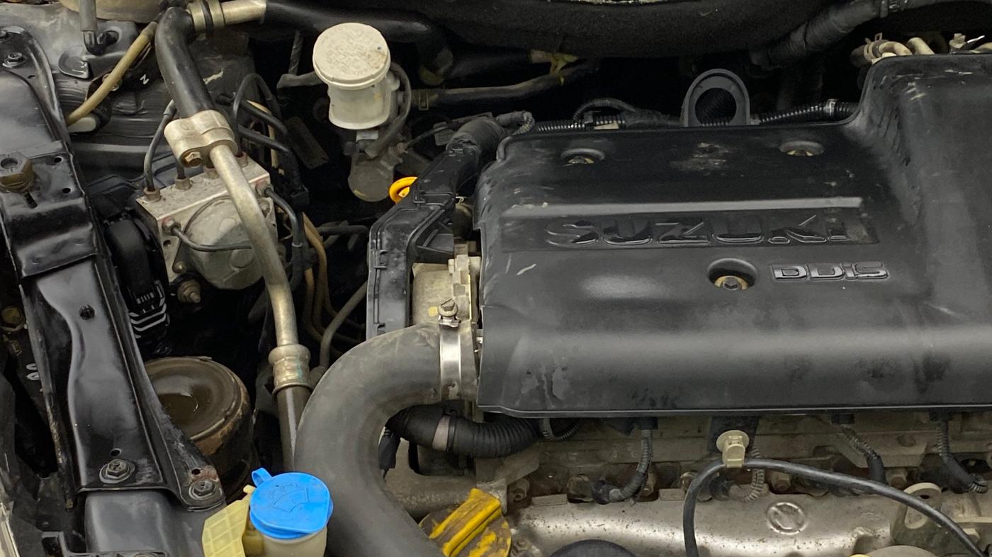 2016 Maruti Swift VDI, Diesel, Manual, 98,719 km, Engine View - Right