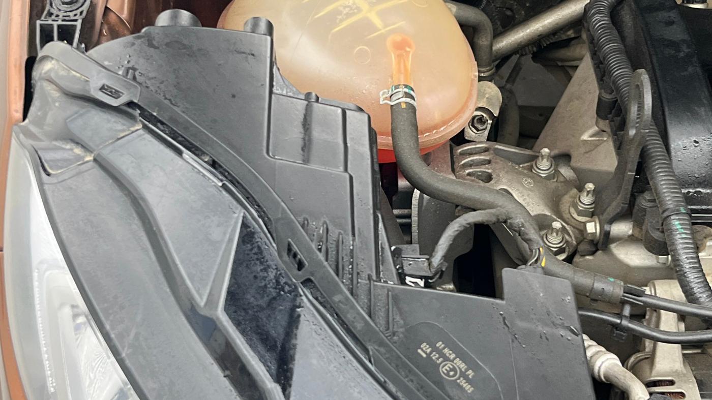 2019 Ford Ecosport TITANIUM + 1.5L PETROL AT, Petrol, Automatic, 51,195 km, Engine View - Right