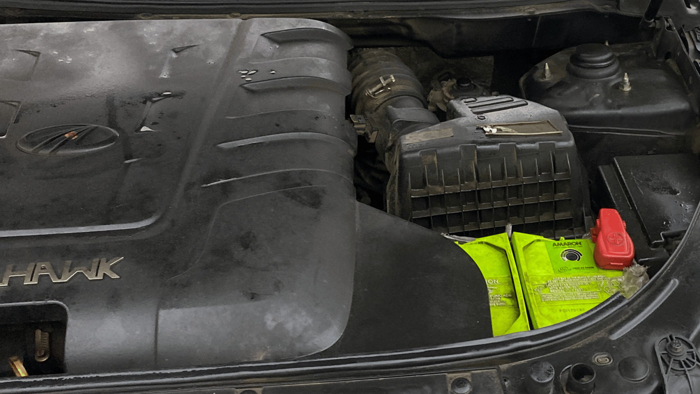 2018 Mahindra XUV500 W11 AT, Diesel, Automatic, 98,663 km, Engine View - Left