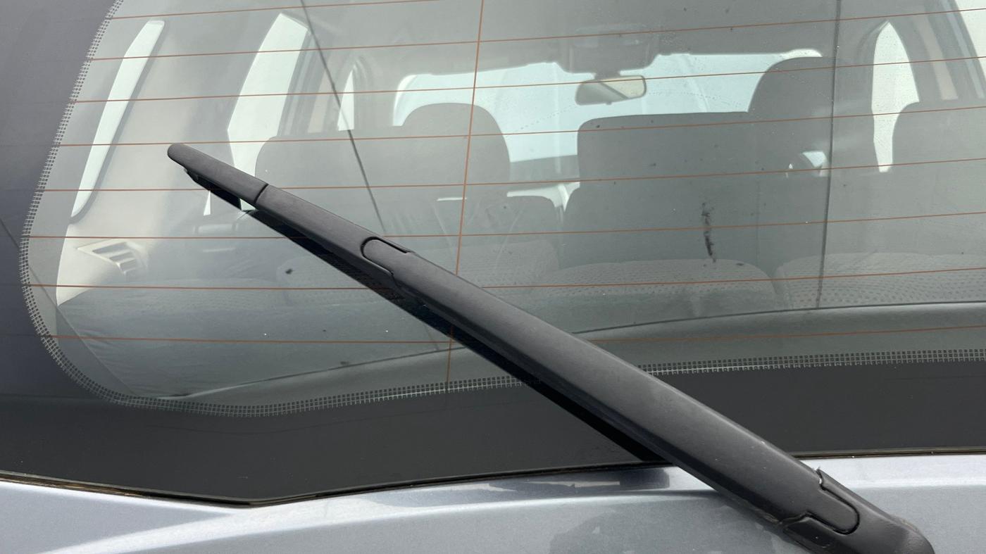 2014 Mahindra XUV500 W6, Diesel, Manual, 69,635 km, Rear Wiper