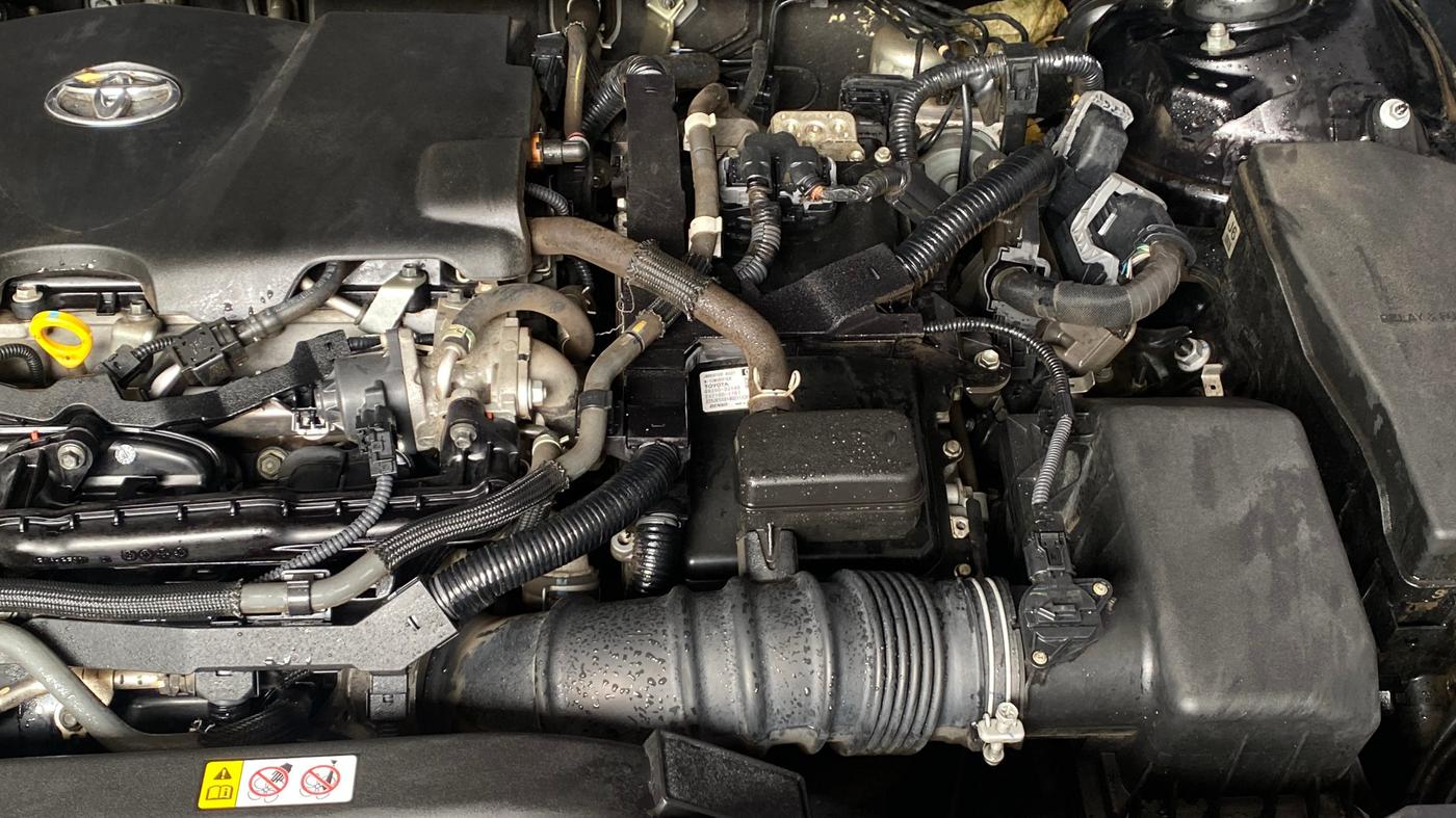 2022 Toyota Camry HYBRID, Hybrid, Automatic, 56,880 km, Engine View - Left