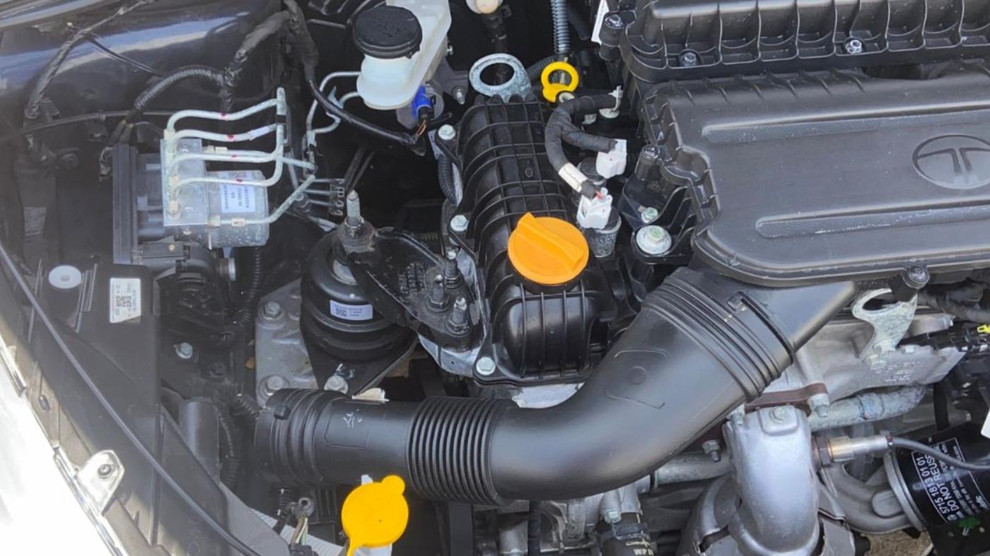 2025 Tata Tiago XM PETROL, Petrol, Manual, 12,894 km, Engine View - Right