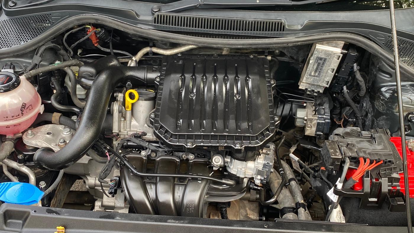 2018 Volkswagen Ameo COMFORTLINE 1.0L, Petrol, Manual, 45,251 km, Engine View