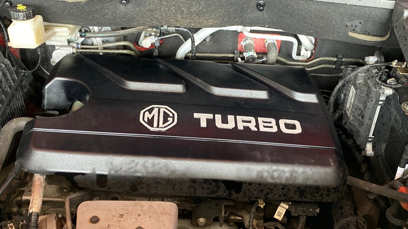 2022 MG HECTOR PLUS SHARP 1.5 PETROL TURBO HYBRID MT 6-STR, Petrol, Manual, 23,384 km, Engine View