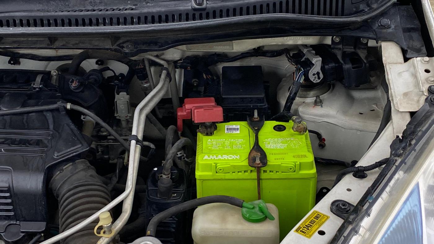 2017 Maruti Wagon R 1.0 VXI, Petrol, Manual, 43,476 km, Engine View - Left