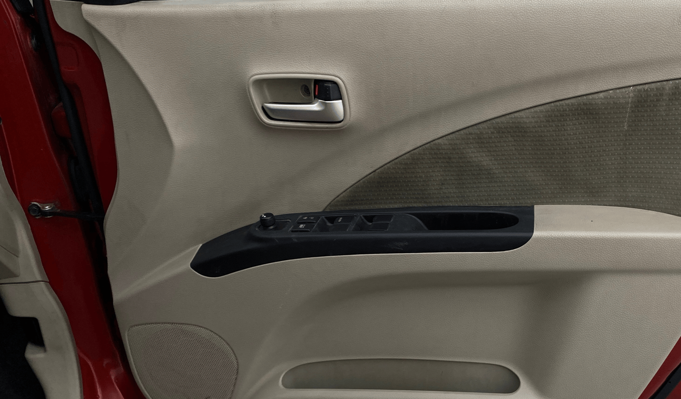 2018 Maruti Celerio ZXI AMT (O), Petrol, Automatic, 31,733 km, Driver Side Door Panels Control