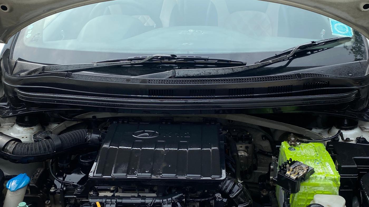 2015 Hyundai Xcent S 1.2, Petrol, Manual, 98,564 km, Engine View