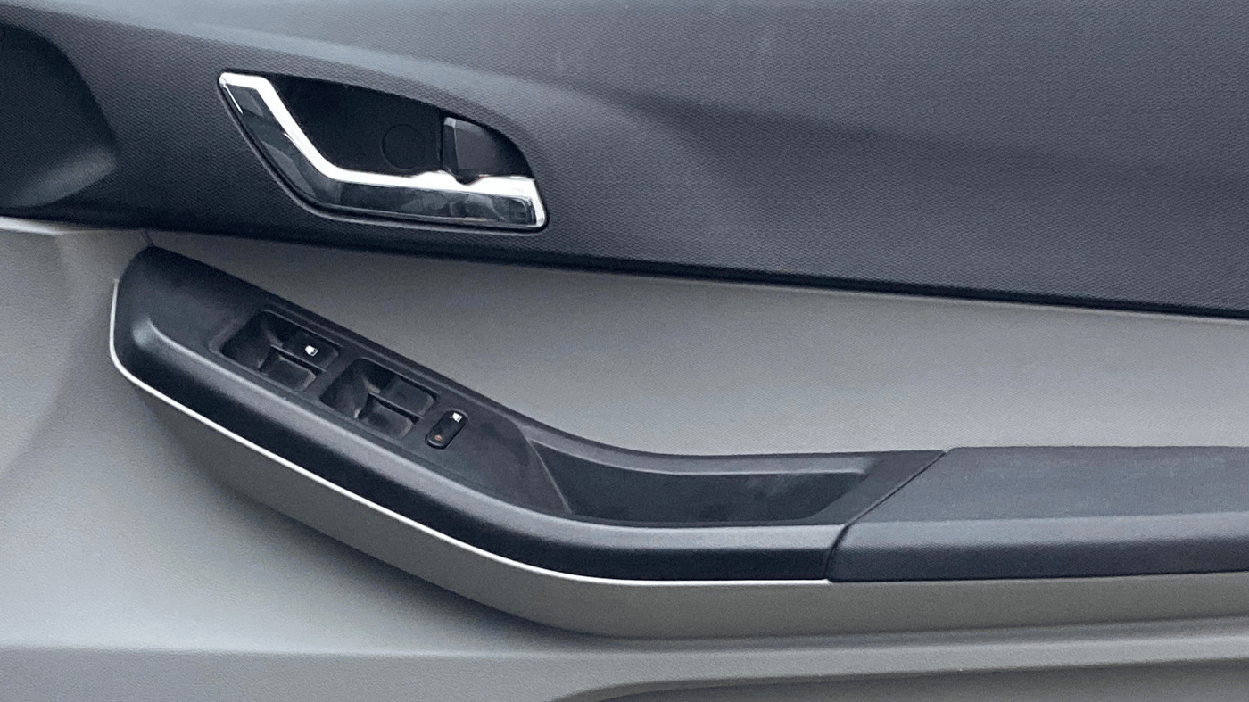 2021 Tata Tiago XZ PLUS PETROL, Petrol, Manual, 78,381 km, Driver Side Door Panels Control