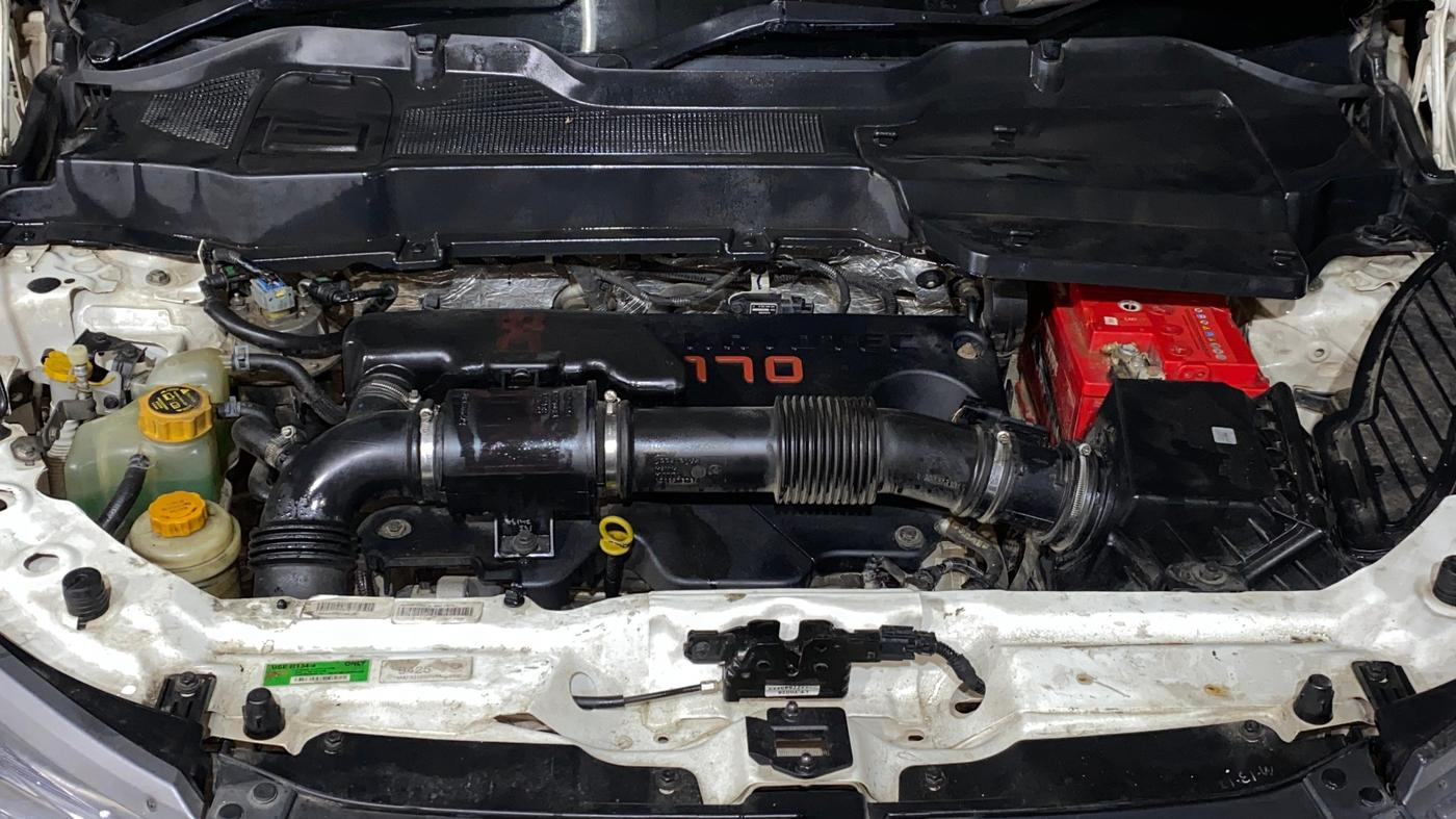 2022 Tata Safari XZA PLUS, Diesel, Automatic, 81,211 km, Engine View