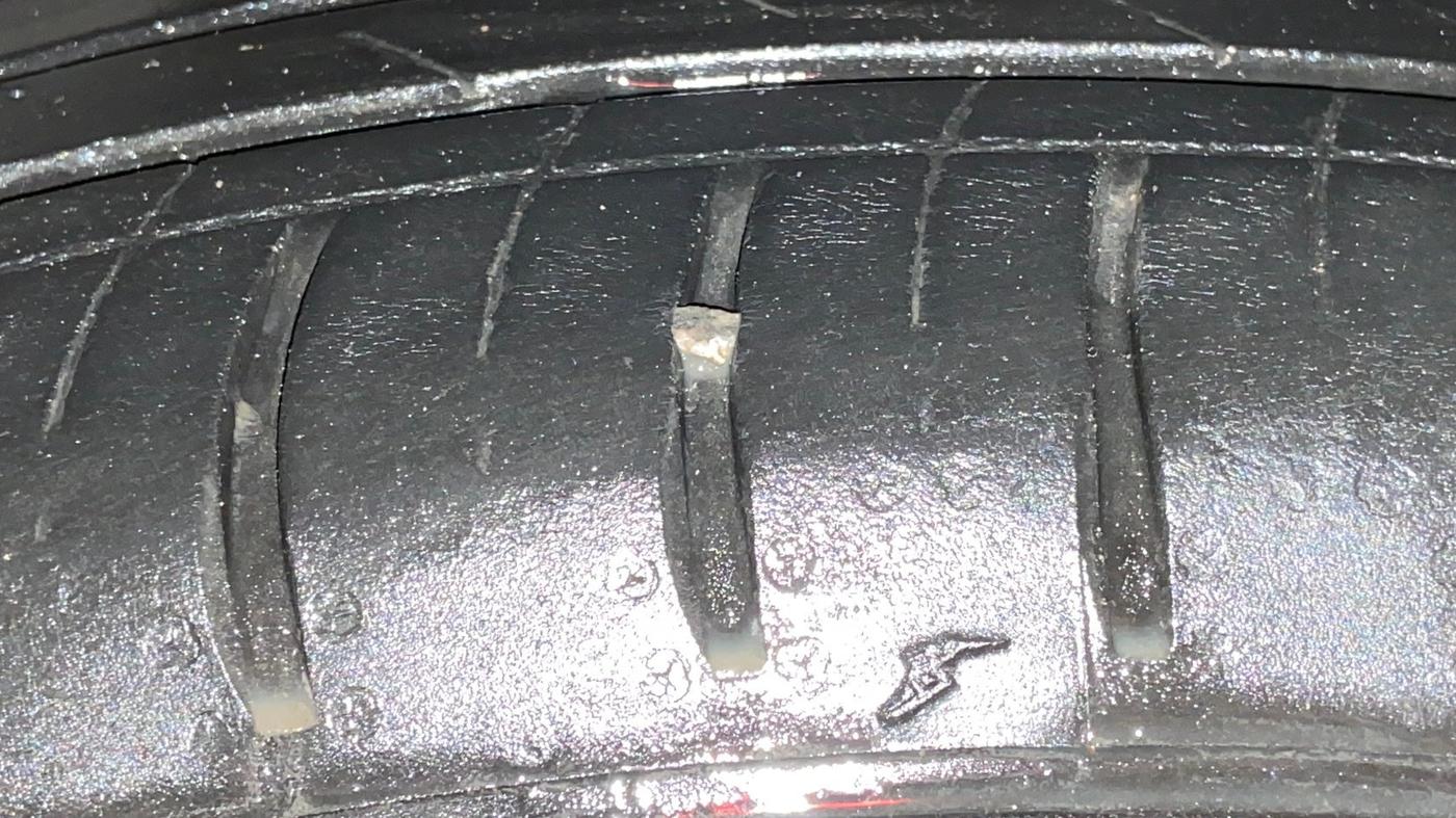 2021 MG HECTOR SHARP 1.5 PETROL CVT, Petrol, Automatic, 42,407 km, Right Rear Tyre Tread