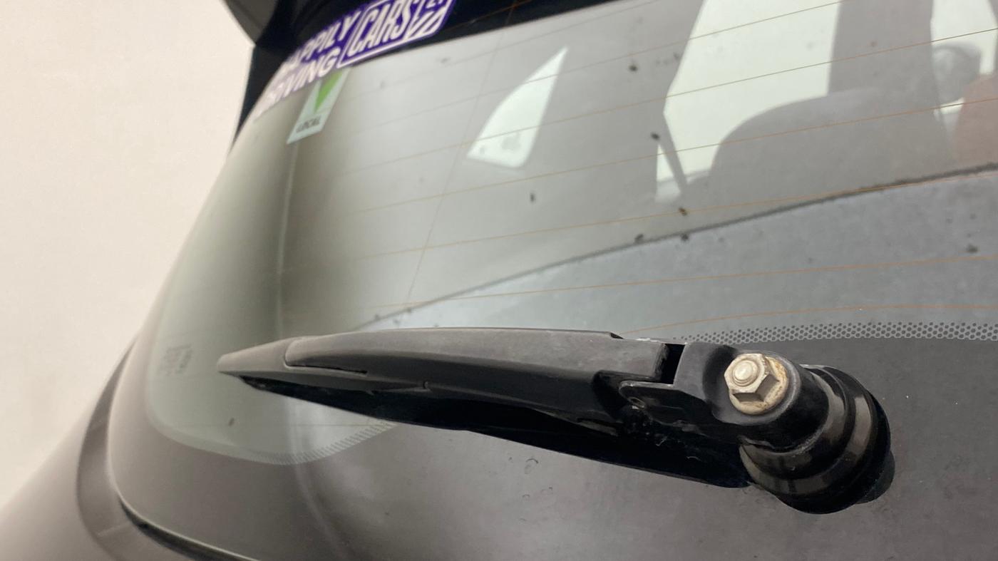 2023 Tata Harrier XZA + O 2.0L RED DARK EDITION 5 STR, Diesel, Automatic, 59,777 km, Rear Wiper