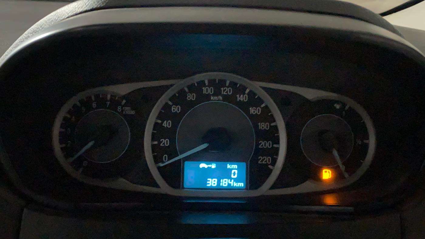 2018 Ford New Figo TITANIUM 1.2 PETROL MT, Petrol, Manual, 38,098 km, Odometer Image