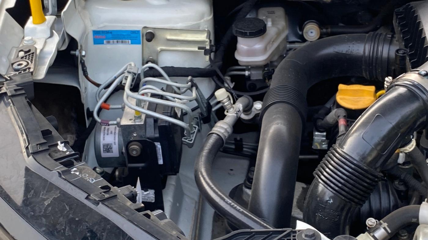 2024 Tata NEXON Pure 1.2 Petrol 6AMT, Petrol, Manual, 27,941 km, Engine View - Right