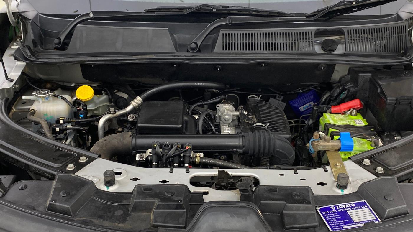 2022 Renault Kiger RXT AMT, CNG, Automatic, 38,110 km, Engine View