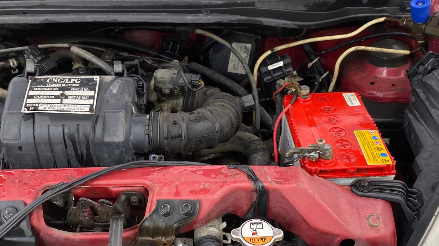 2018 Hyundai Eon ERA +, CNG, Manual, 69,568 km, Engine View - Left