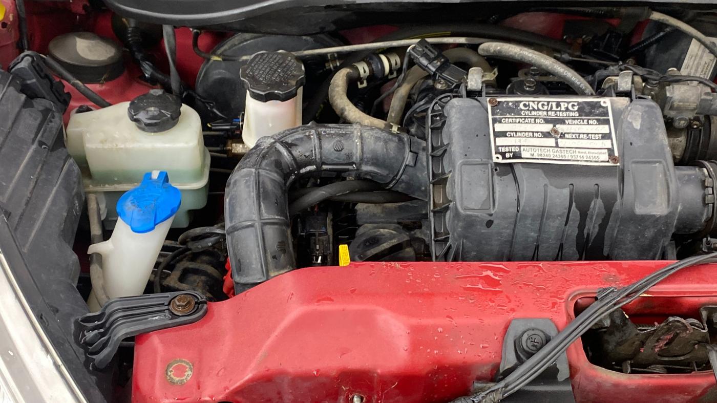 2018 Hyundai Eon ERA +, CNG, Manual, 69,568 km, Engine View - Right