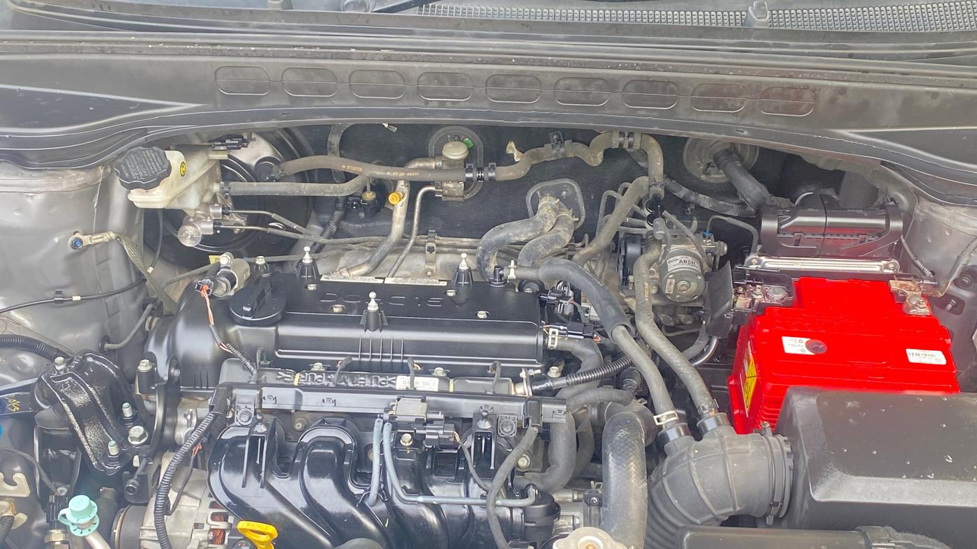 2017 Hyundai Creta SX PLUS 1.6 PETROL, Petrol, Manual, 93,180 km, Engine View
