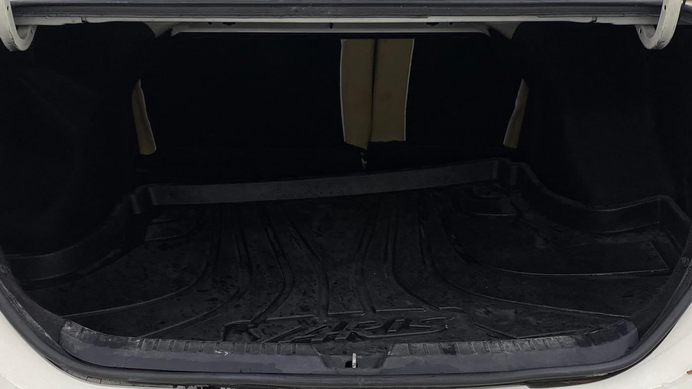 2019 Toyota YARIS V CVT, Petrol, Automatic, 74,810 km, Boot Inside