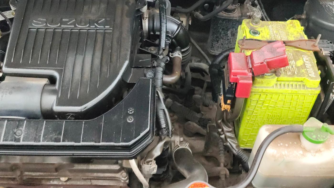 2013 Maruti Swift ZXI, Petrol, Manual, 46,487 km, Engine View - Left