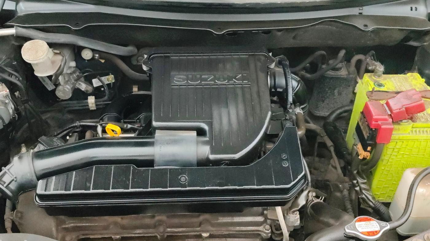 2013 Maruti Swift ZXI, Petrol, Manual, 46,487 km, Engine View