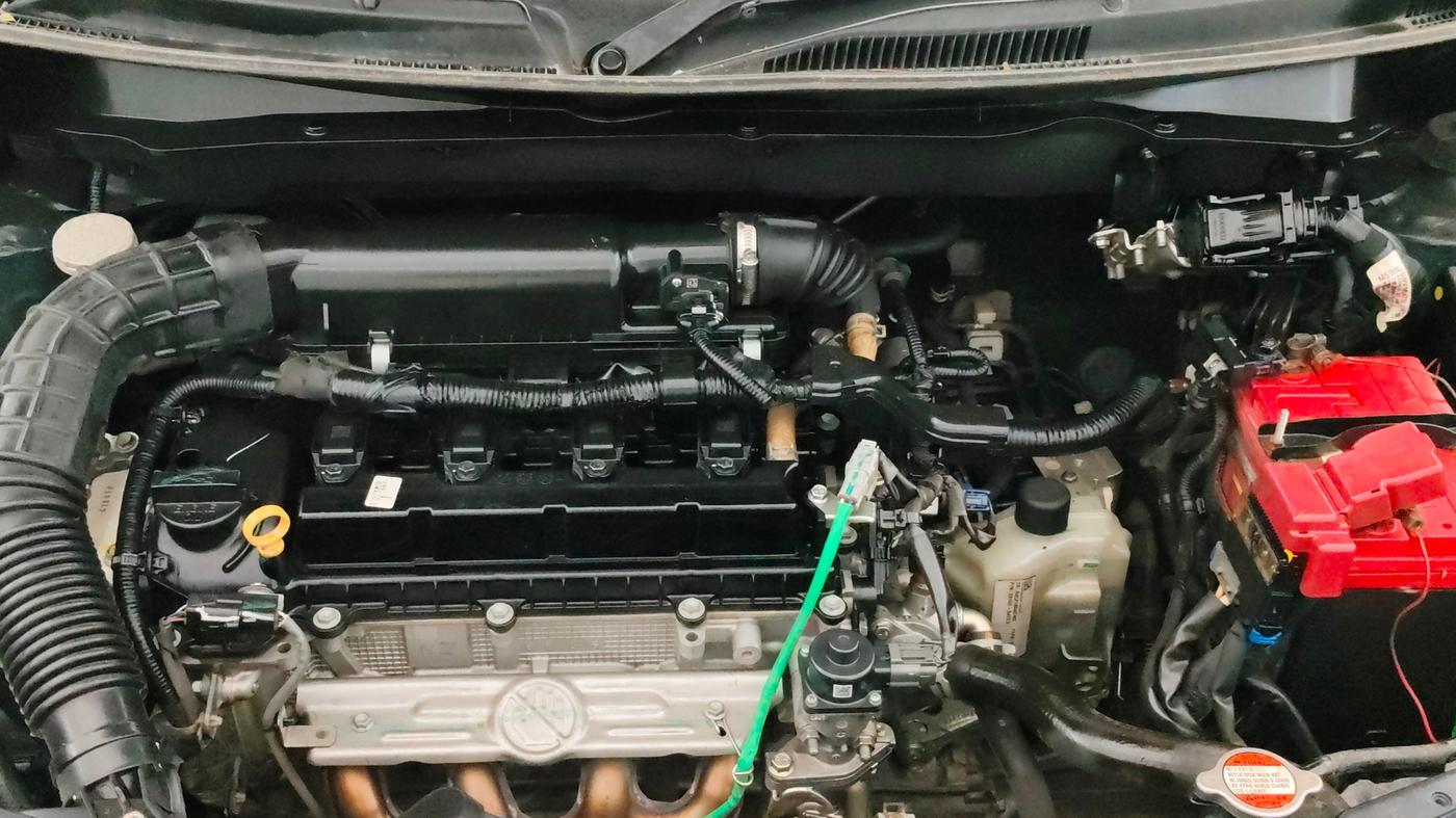 2022 Maruti Swift VXI AMT, Petrol, Automatic, 54,786 km, Engine View
