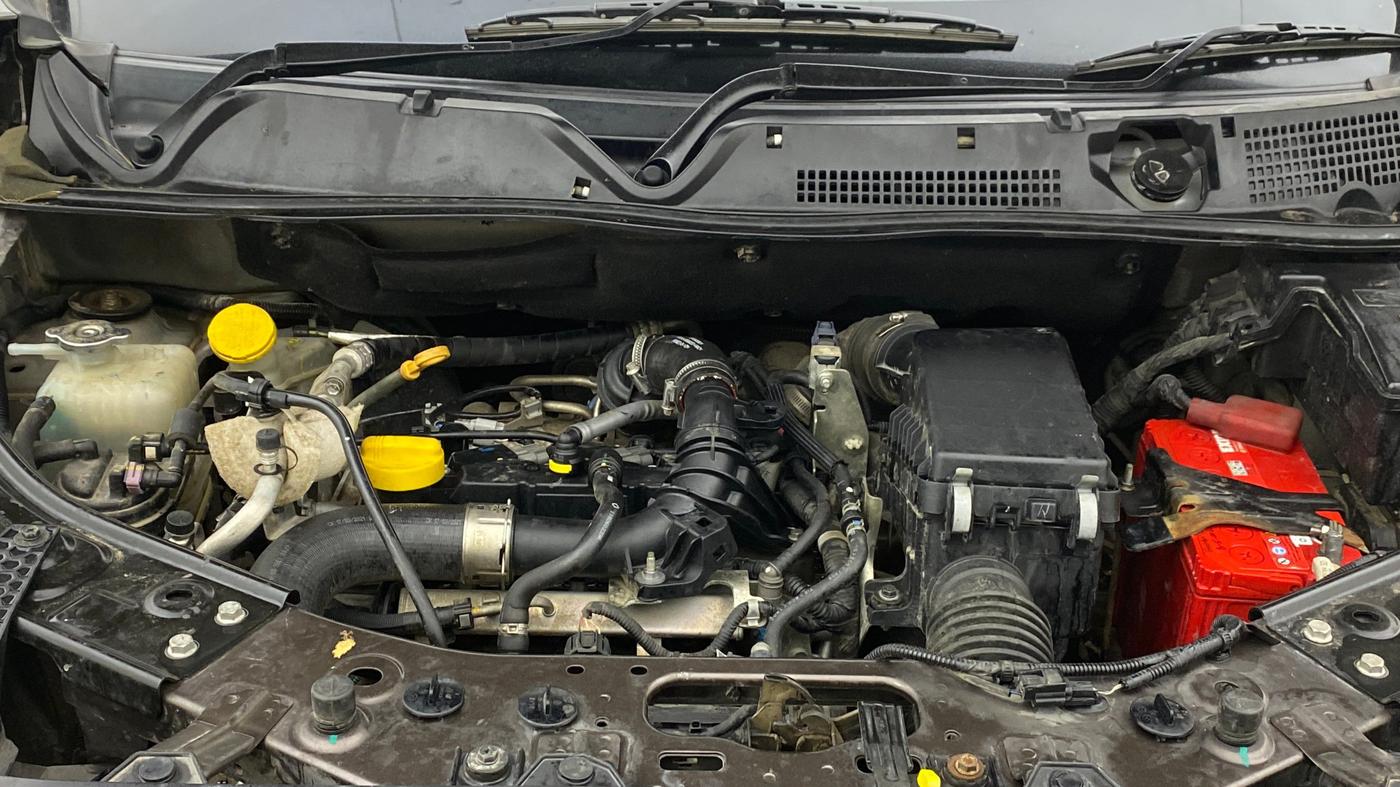 2022 Nissan MAGNITE XV TURBO CVT, Petrol, Automatic, 45,745 km, Engine View