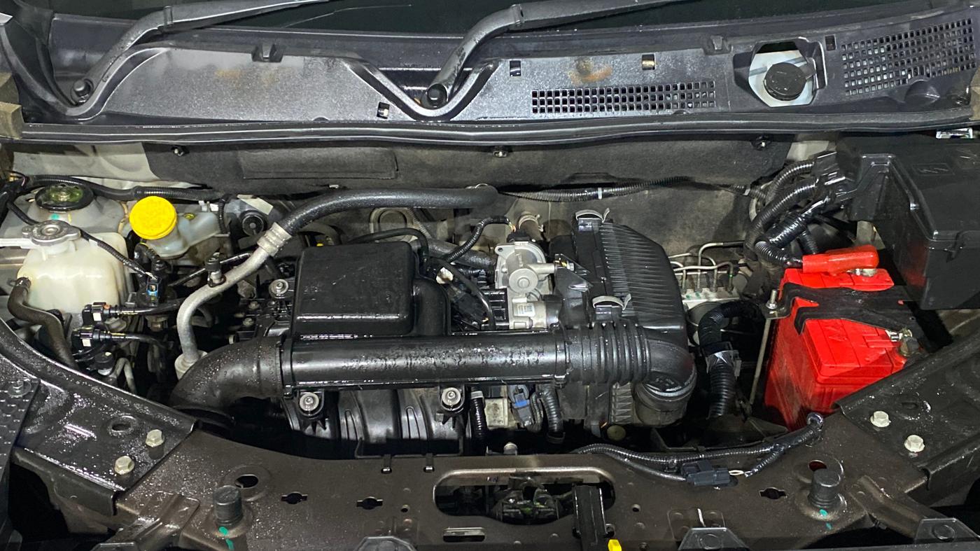 2022 Nissan MAGNITE XV MT, Petrol, Manual, 13,121 km, Engine View