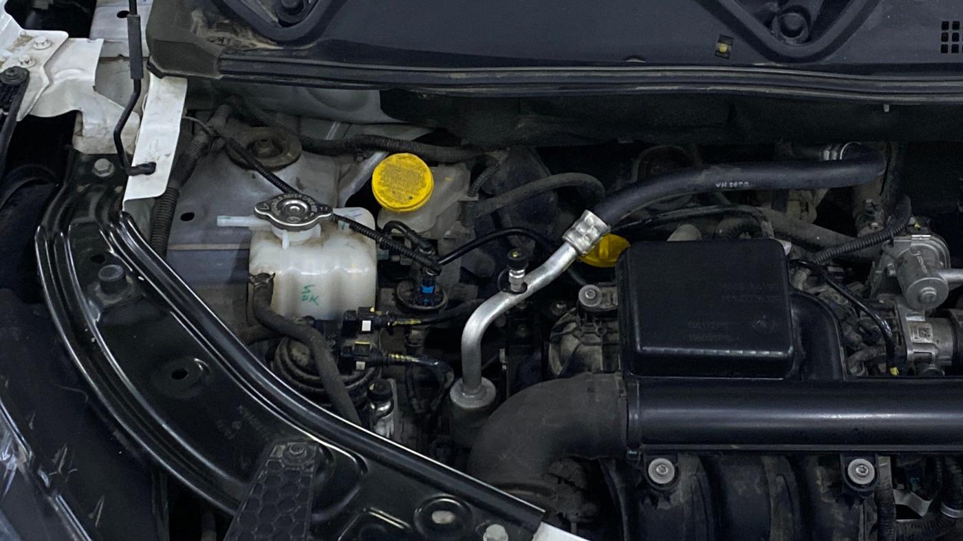 2024 Nissan MAGNITE XE, Petrol, Manual, 7,930 km, Engine View - Right