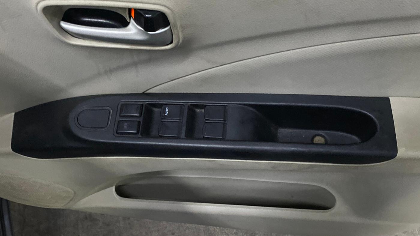 2021 Maruti Celerio VXI CNG, CNG, Manual, 85,390 km, Driver Side Door Panels Control