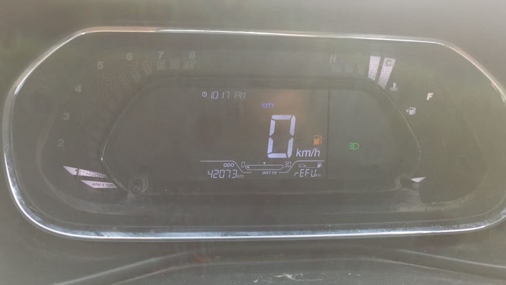 2022 Tata NEXON XE PETROL, Petrol, Manual, 42,073 km, Odometer Image