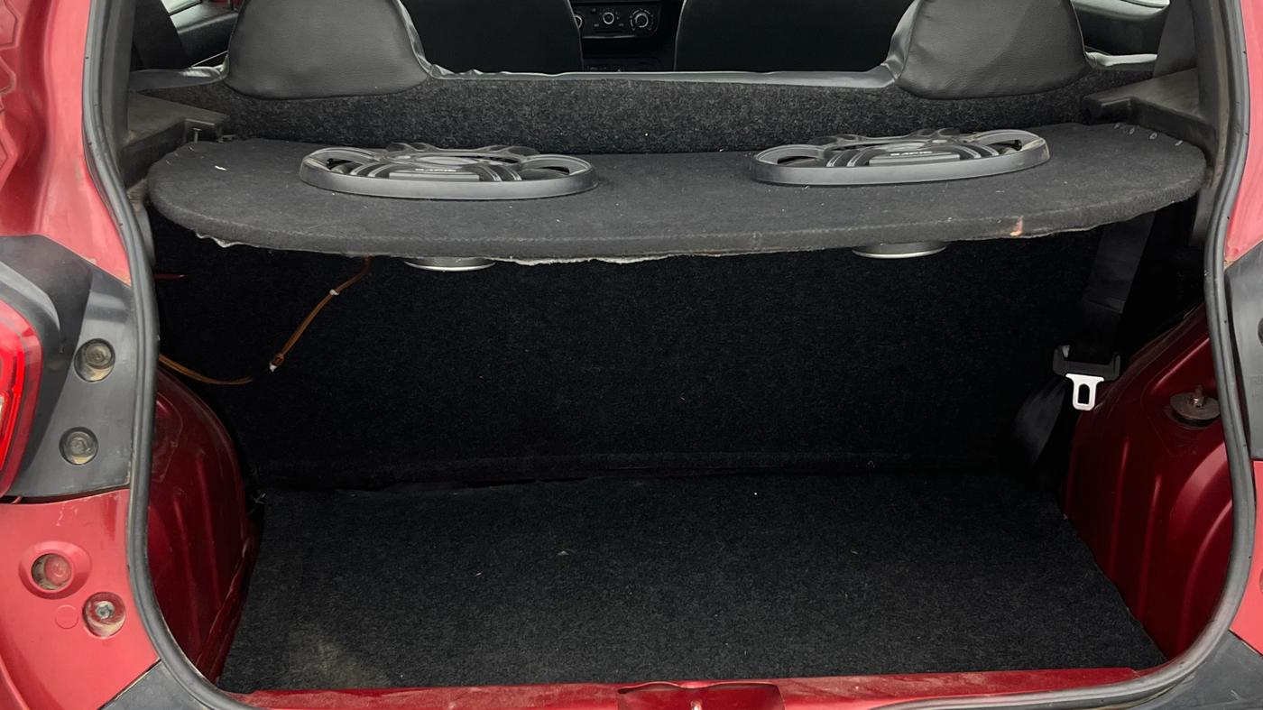 2018 Renault Kwid RXT 1.0, Petrol, Manual, 54,393 km, Boot Inside