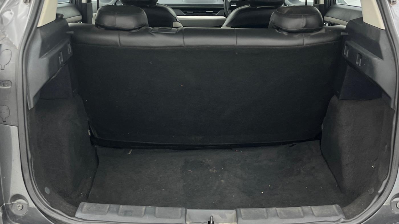 2024 Tata NEXON PURE S 1.2 REVOTRON 6MT, Petrol, Manual, 12,240 km, Boot Inside