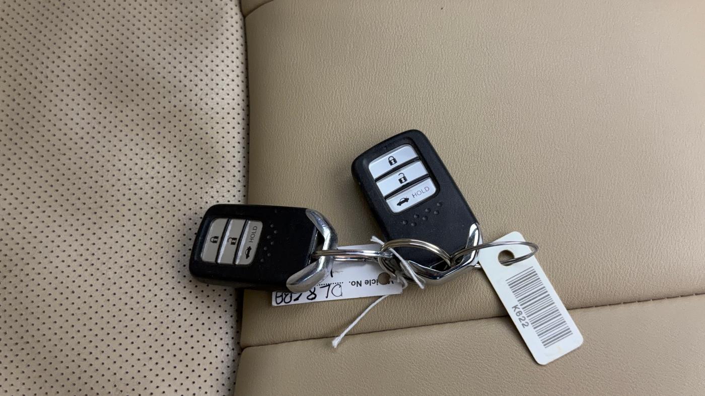 2020 Honda City 1.5L I-VTEC ZX, Petrol, Manual, 50,722 km, Key Close Up