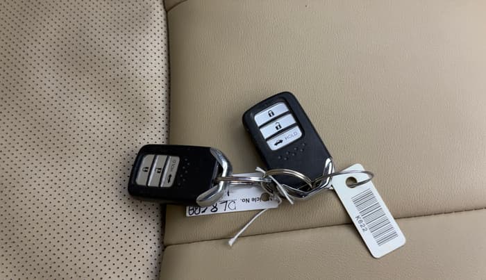 2020 Honda City 1.5L I-VTEC ZX, Petrol, Manual, 50,722 km, Key Close Up