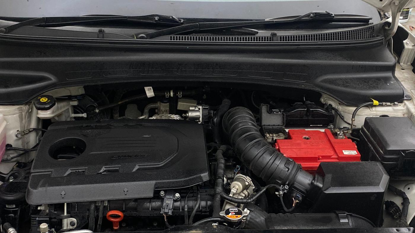 2021 Hyundai ALCAZAR PLATINUM(O) 6STR 1.5 AT, Diesel, Automatic, 1,04,677 km, Engine View