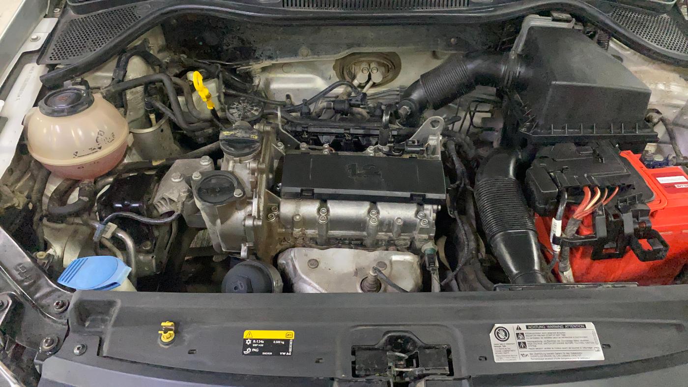 2017 Volkswagen Ameo HIGHLINE1.2L PLUS 16 ALLOY, Petrol, Manual, 79,132 km, Engine View - Right