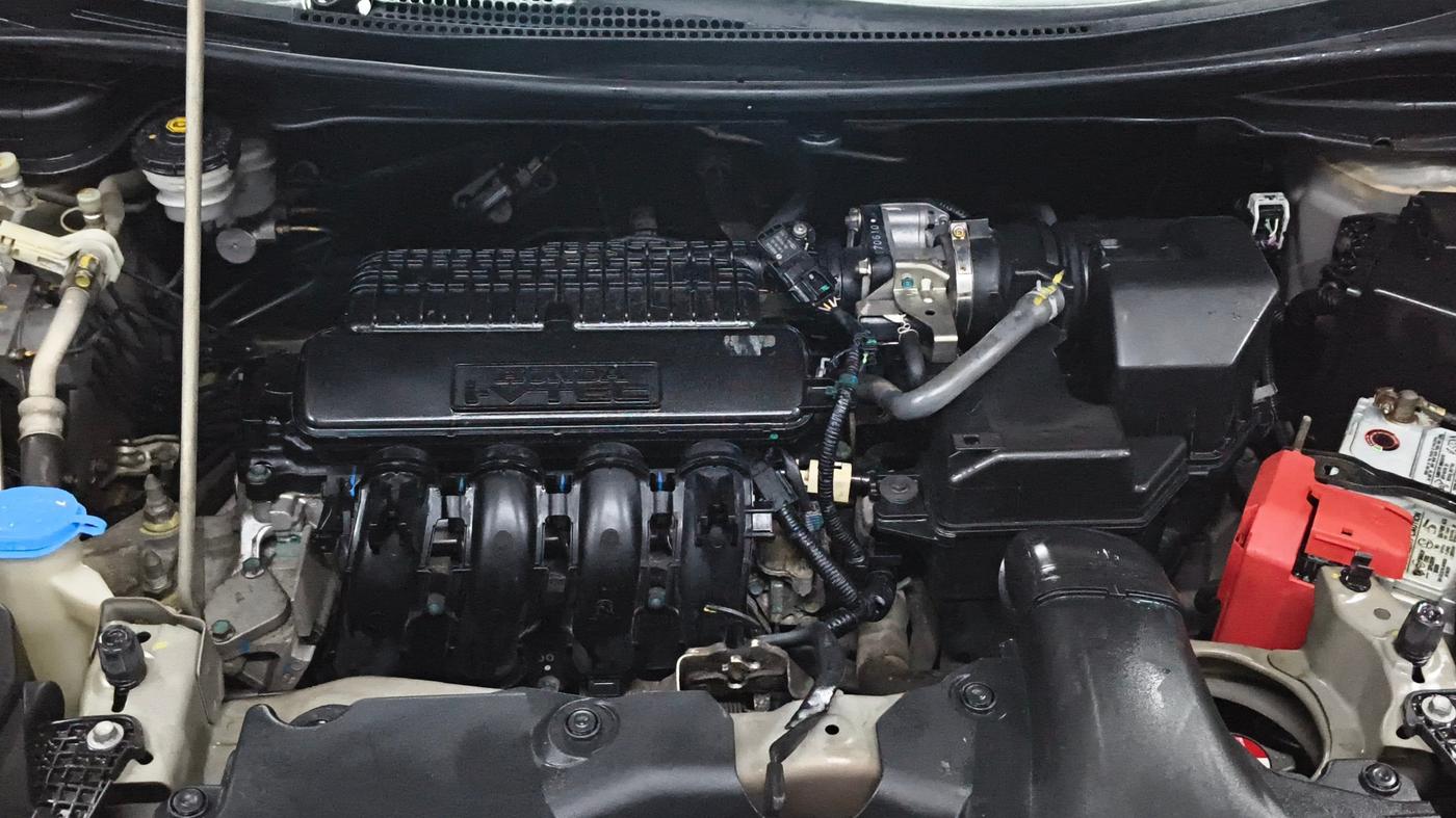 2017 Honda WR-V 1.2L I-VTEC VX MT, Petrol, Manual, 75,196 km, Engine View