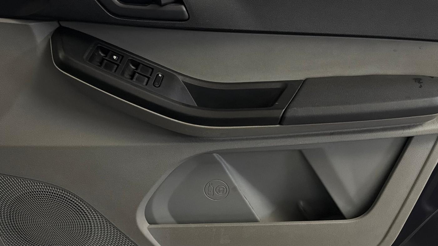 2022 Tata Tiago XT CNG, CNG, Manual, 44,552 km, Driver Side Door Panels Control