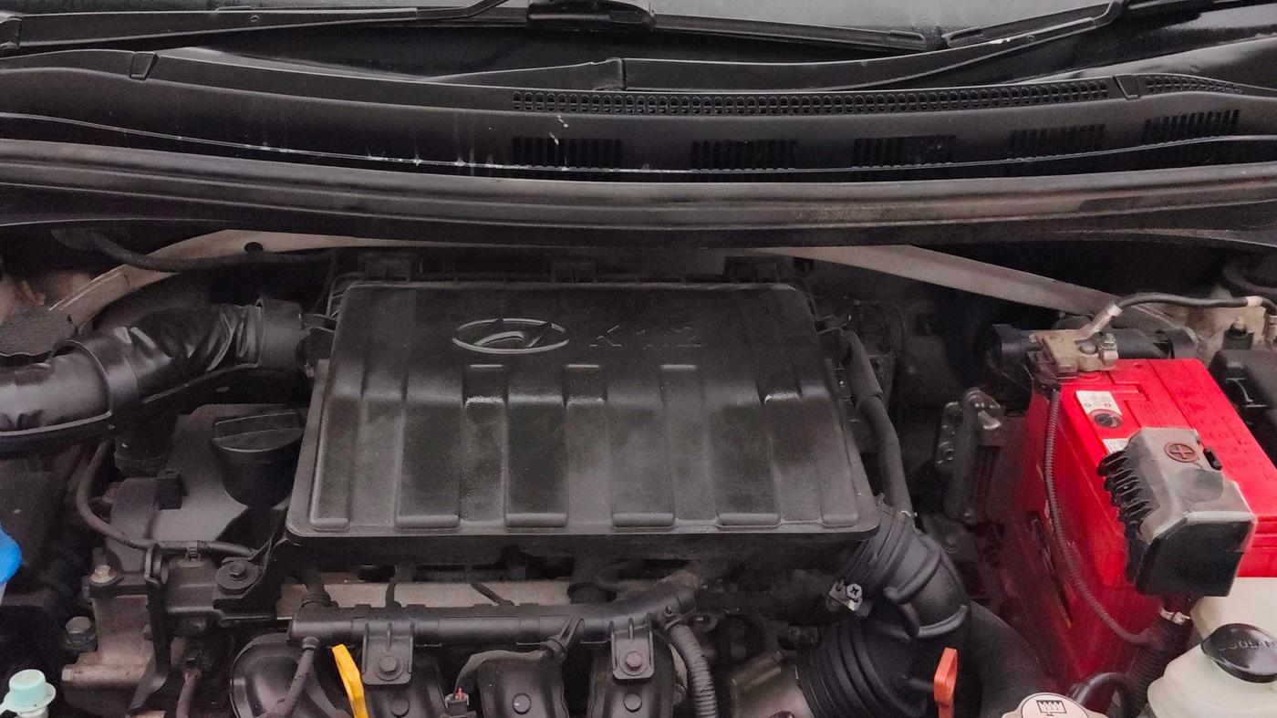 2019 Hyundai Grand i10 SPORTZ AT 1.2 KAPPA VTVT, Petrol, Automatic, 18,810 km, Engine View