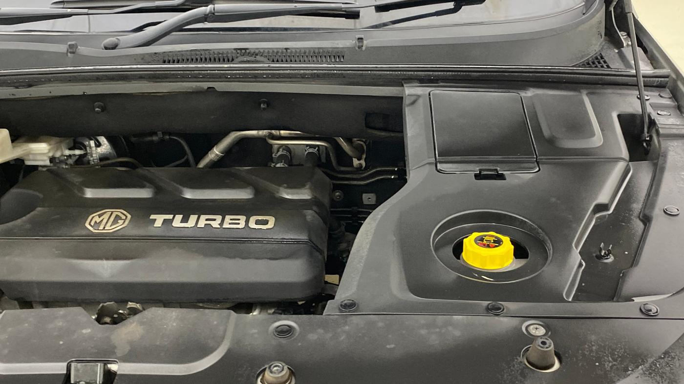 2024 MG HECTOR SAVVY PRO 1.5 TURBO CVT PETROL, Petrol, Automatic, 40,013 km, Engine View - Left