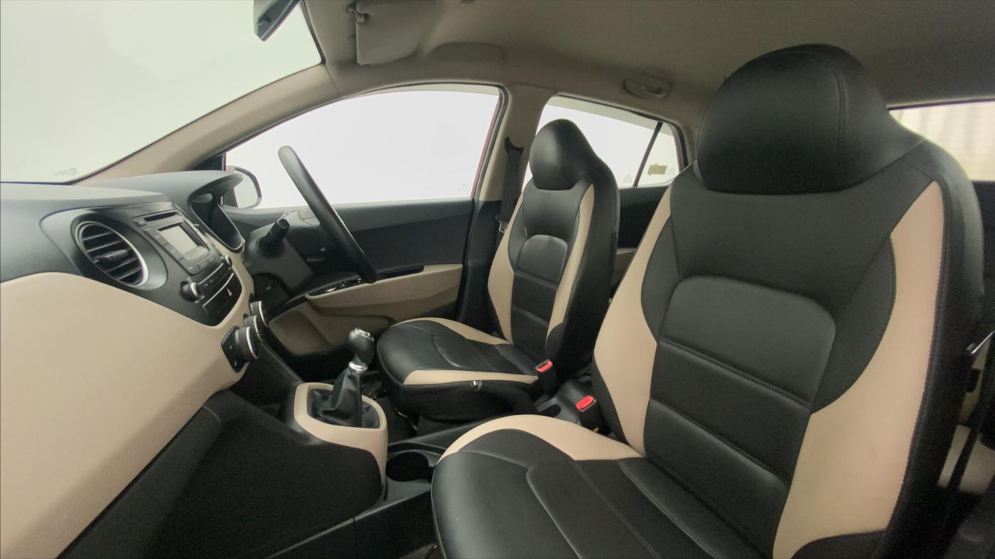 2015 Hyundai Grand i10 SPORTZ 1.2 KAPPA VTVT, Petrol, Manual, 36,720 km, Right Side Front Door Cabin