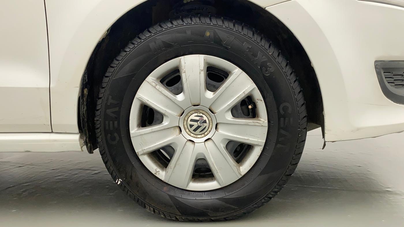 2010 Volkswagen Polo TRENDLINE 1.2L PETROL, Petrol, Manual, 62,769 km, Right Front Wheel