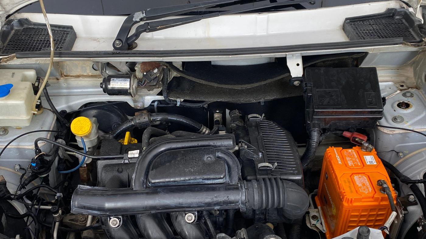 2018 Renault Kwid RXT 0.8 (O), Petrol, Manual, 39,254 km, Engine View