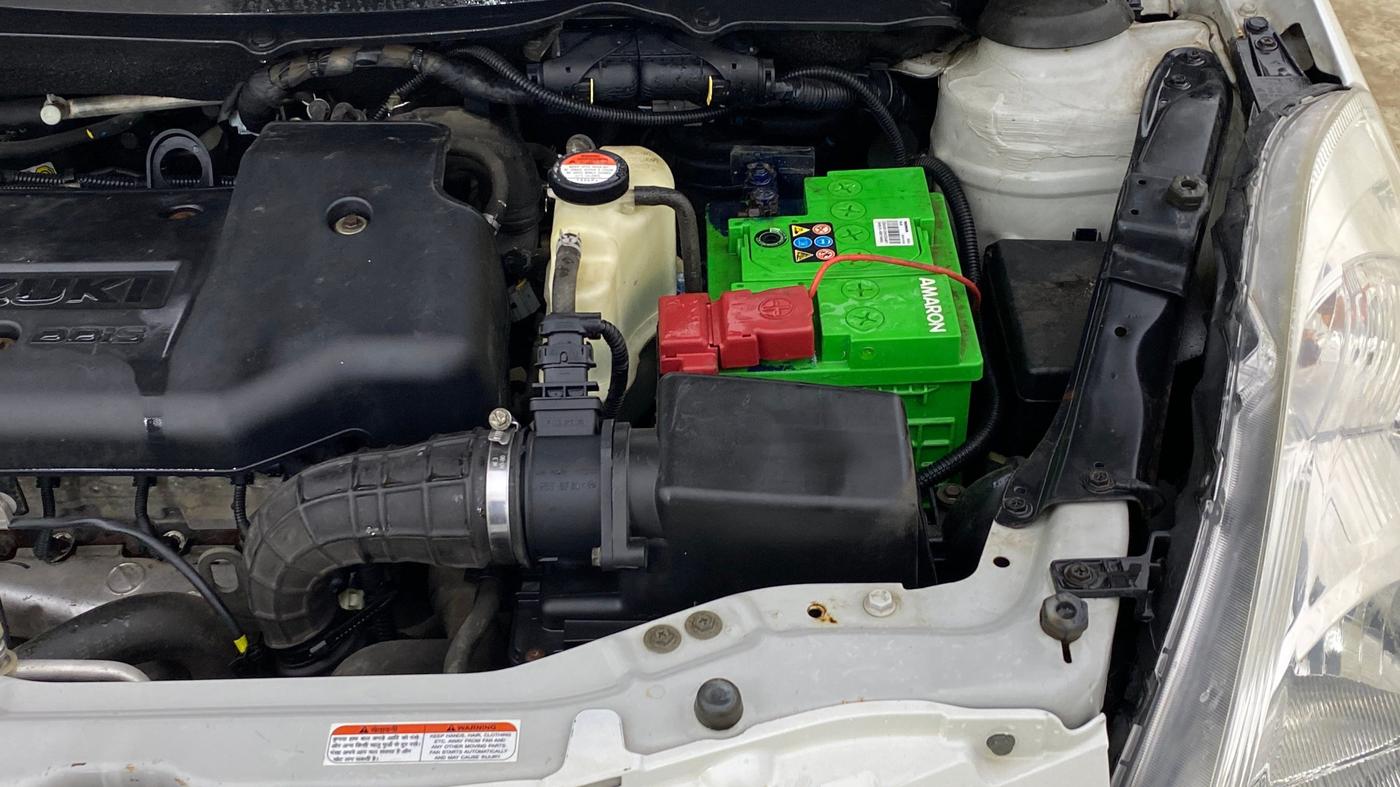 2017 Maruti Swift VDI, Diesel, Manual, 83,135 km, Engine View - Left
