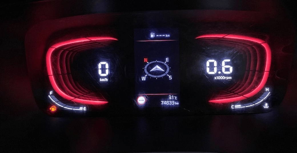 2022 KIA CARENS LUXURY PLUS 1.4 PETROL 6 STR, Petrol, Manual, 74,755 km, Odometer Image